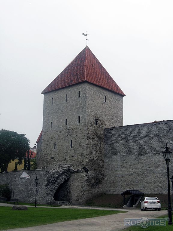 Sightseeing tour of Tallinn.