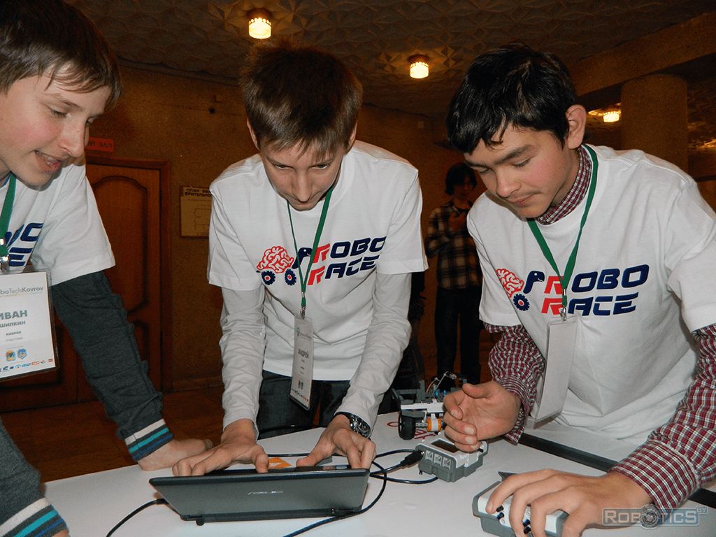 Preparation of the Lego robot participants of competition «Line».