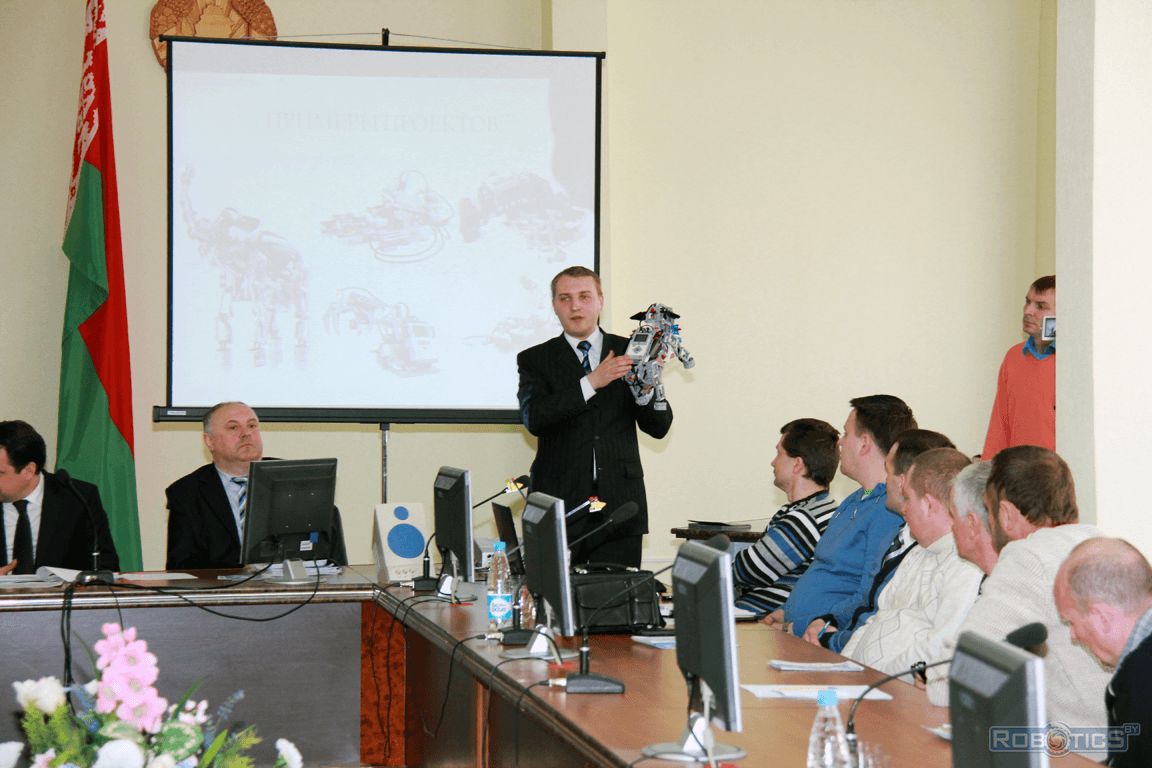 Igor Belevich present a report and demonstrate a robot LEGO® MINDSTORMS® EV3