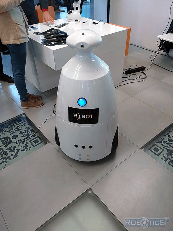 Робот телеприсутствия R.Bot.