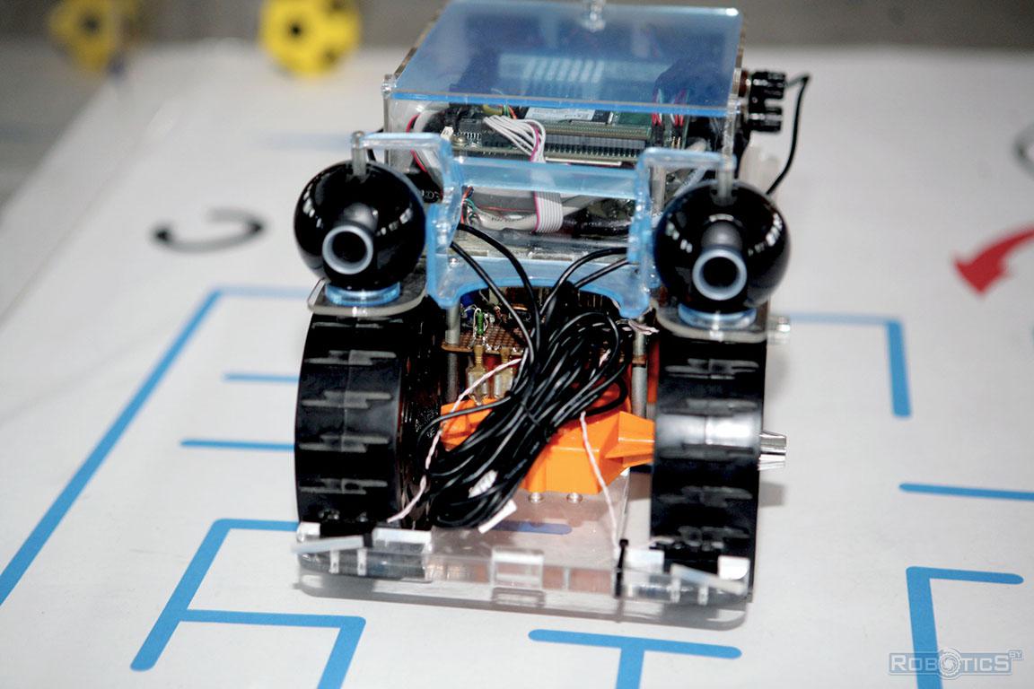 Автономный мобильный робот для мониторинга помещений.